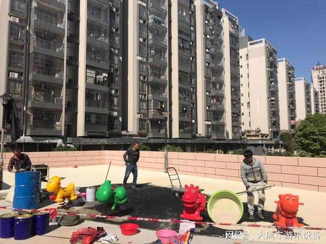 孩子想象力的滑滑梯游戏九游会网址是多少激发(图2) 孩子想象力的滑滑梯游戏九游会网址是多少激发(图2)